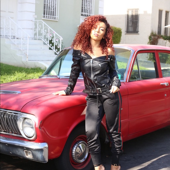 Joggers - Picture 2 of 2